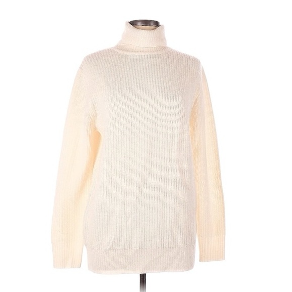 Aqua Sweaters - Aqua Cashmere Winter White Turtleneck Sweater size Large